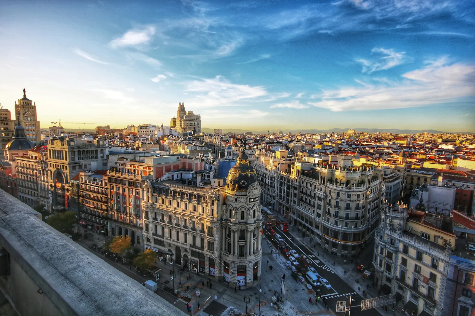 Spain Scams 2025: When Sunshine Meets Shadows – €240M in Banking Fraud, Tourism Exploitation, and Spain's Role as Europe's Crime Gateway
