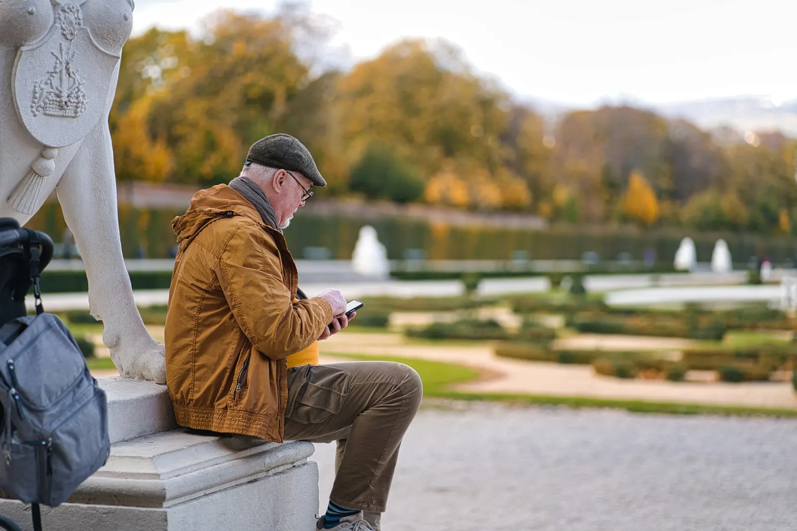 FBI Issues Urgent Warning: Phantom Hacker Scam Devastates Seniors with $1 Billion in Losses